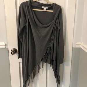 Christopher Banks women’s gray long sleeve top size XL.